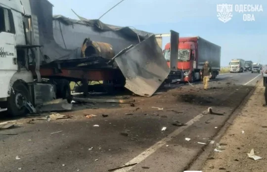 Російські війська атакували автодорогу на Одещині, є постраждалі