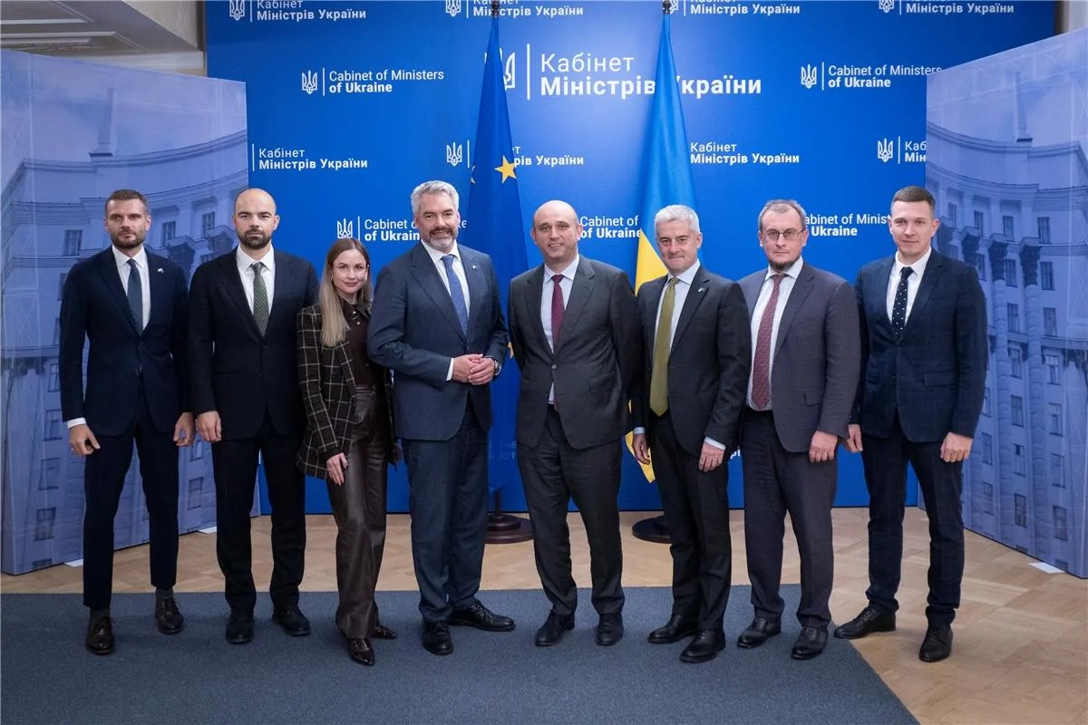 Мільярди євро на відбудову та бізнес: Мінекономіки та ЄІБ погодили спільні проєкти