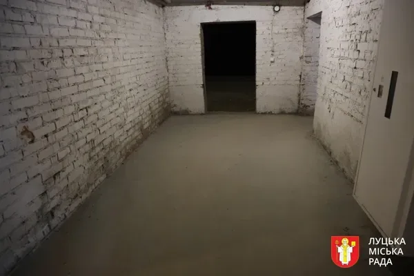 У Луцьку оглянули укриття шкіл і садочків, на які було найбільше скарг (фото)
