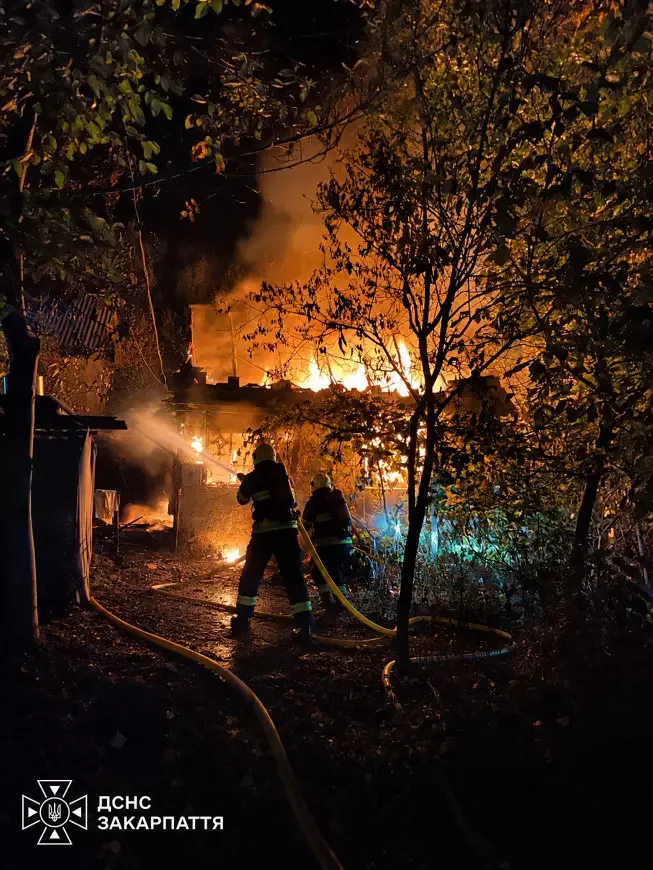 Вогнеборці Іршави ліквідували пожежу в житловому будинку