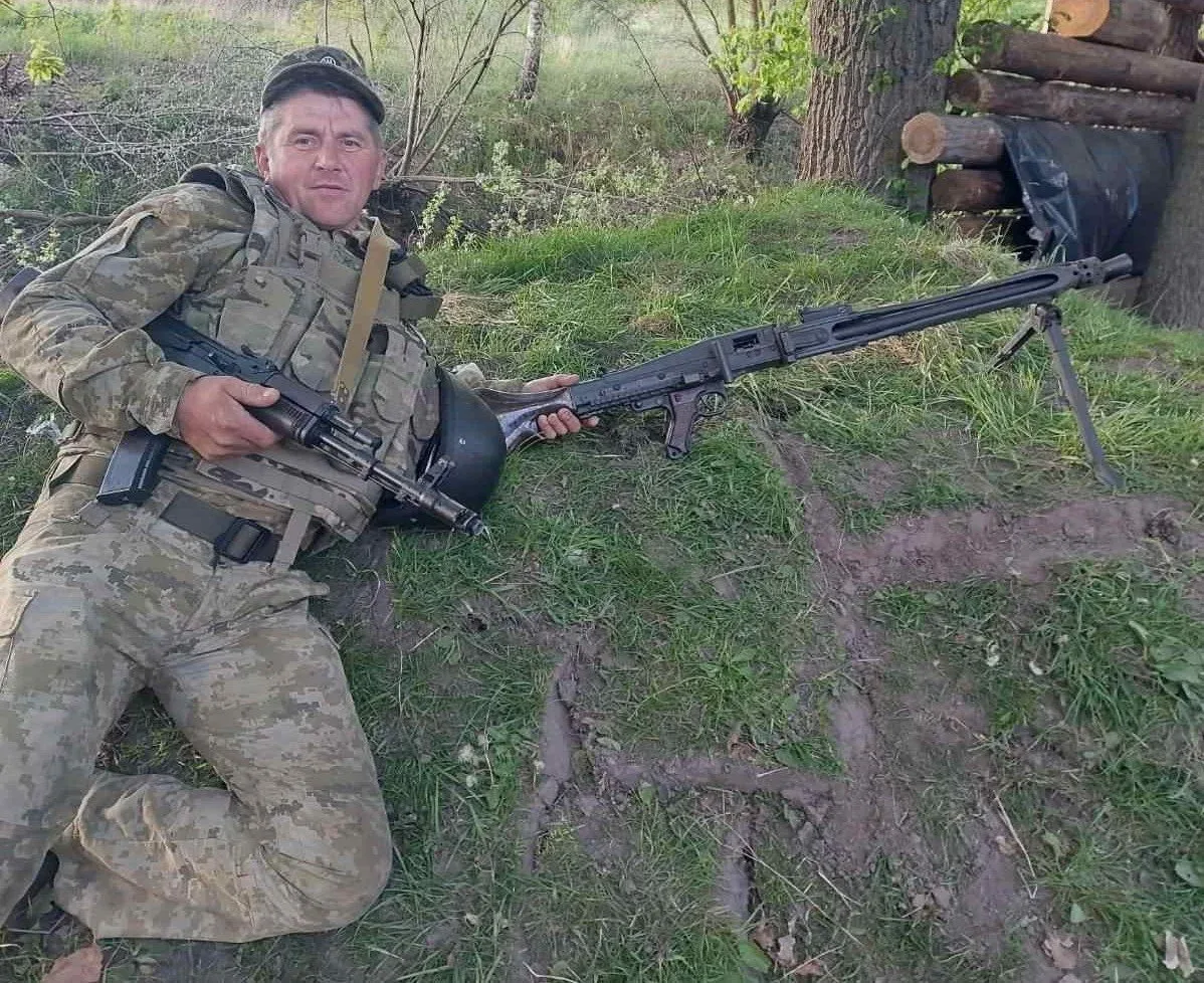«Гукав „Сало!“, „Цибуля!“, щоб наші зрозуміли — я свій»: як військовий два дні вибирався з-під завалу