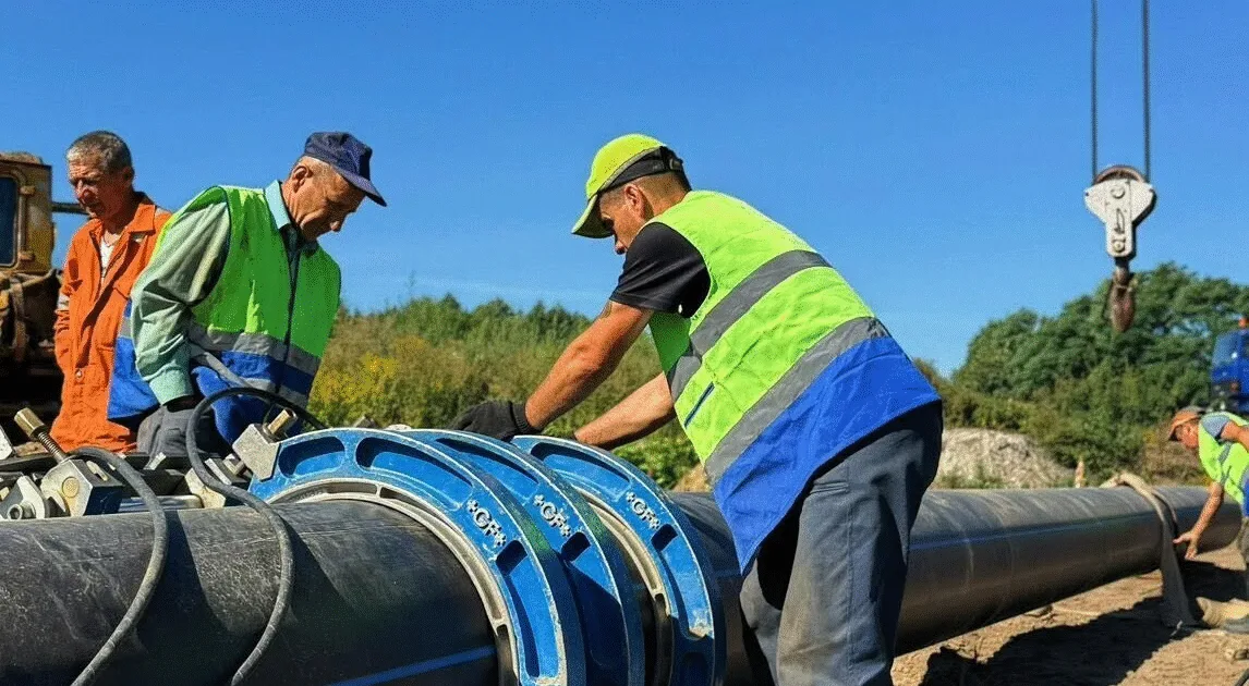 У Львові оновлюють водогони, яким близько ста років
