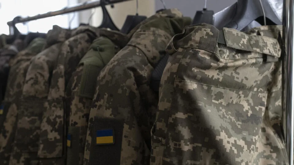 «Тестуємо захист від уламків та&nbsp;протимінні черевики»: коли військове майно буде в&nbsp;«Армія+» 