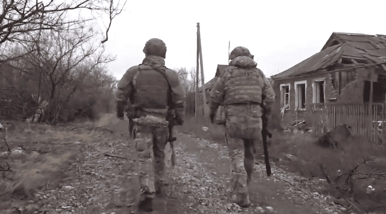 Росіяни публікують відео з Мирнограда: там нібито залишаються 1,6 тис. цивільних