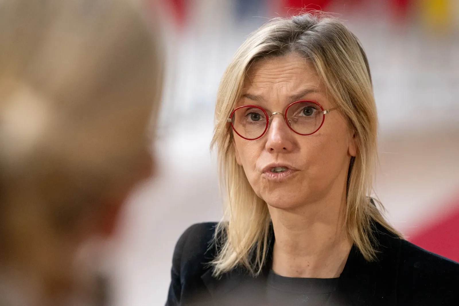 Ексміністерка Франції заявила про спроби шпигунської атаки на її телефон
