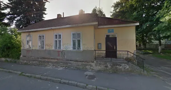 Споруда на вулиці Сергія Тимошенка