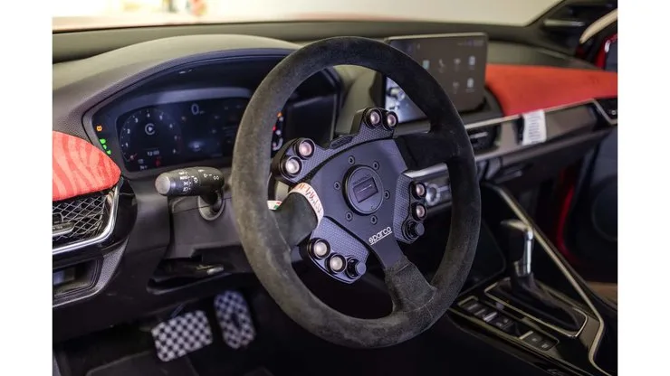 Автомобиль 2026 Acura ADX CZ-77