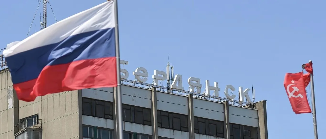 Закликають кип’ятити воду: окупаційна влада визнала регулярні перебої з водою та світлом в Бердянському районі
