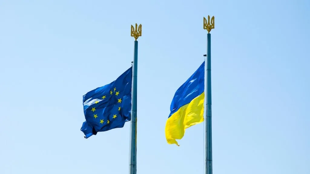 Програма ЄС Digital Europe на 2025–2027 роки: фінансування штучного інтелекту, хмарних технологій, кібербезпеки та цифрових навичок.
