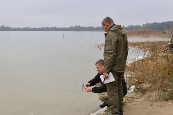 Що приховує вода волинських озер і річок: фахівці перевірили Прип'ять, Світязь і ще чотири озера (фото)