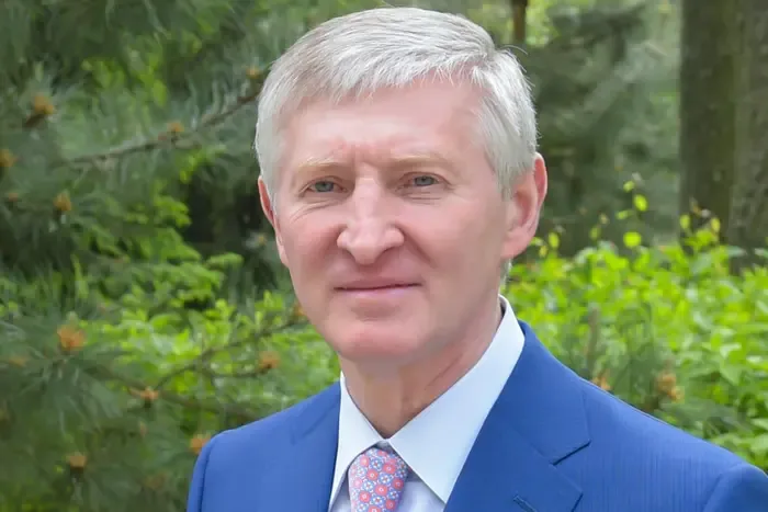 Рінат Ахметов: біографія, сім’я, освіта, бізнес і благодійність