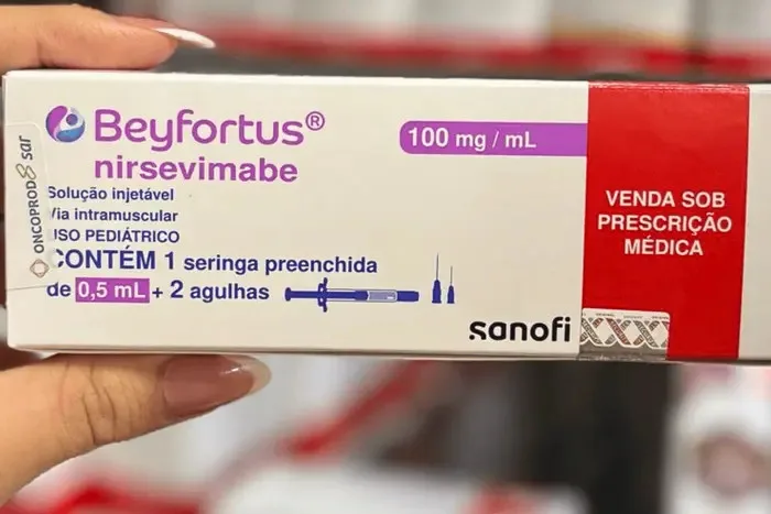 Україна отримала 12 тисяч доз противірусного препарату «Бейфортус»: але наші медики не готові його застосовувати