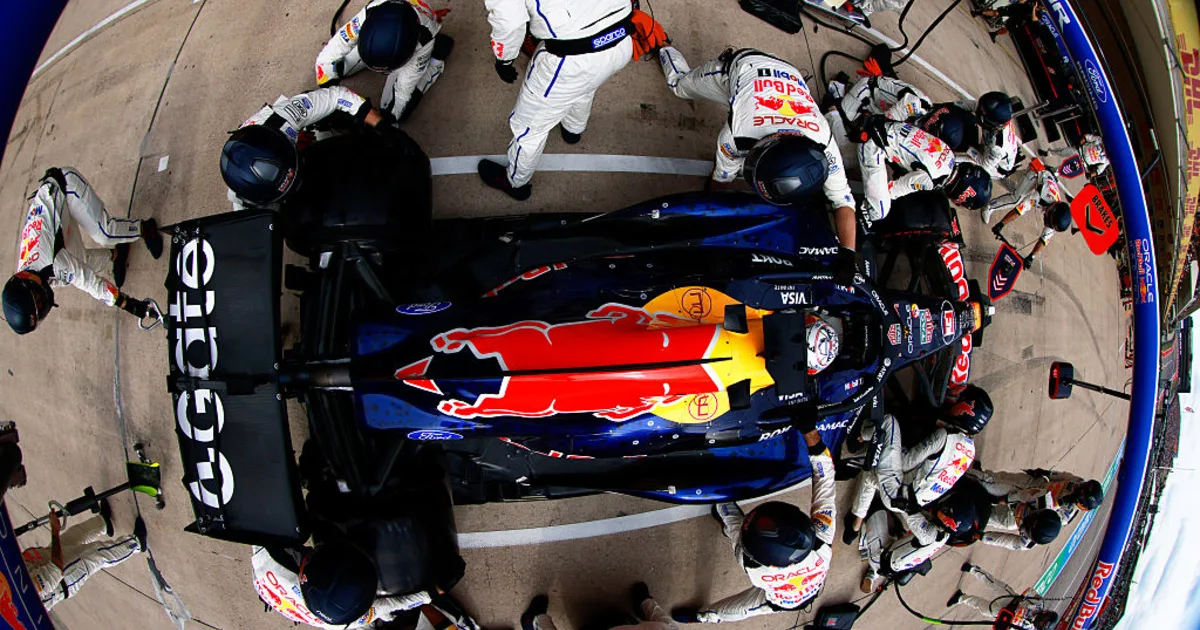 Ферстаппен назвал три причины проблем Red Bull на Гран-при США