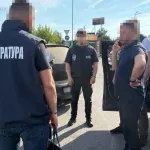 Ексначальника відділу митного поста на Львівщині судитимуть за вимагання хабарів за розмитнення авто