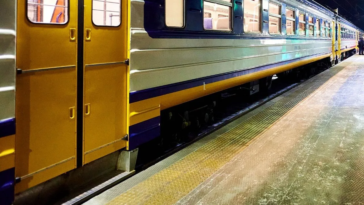 Kyiv City Express відновив рух повним кільцем після скасування перших рейсів