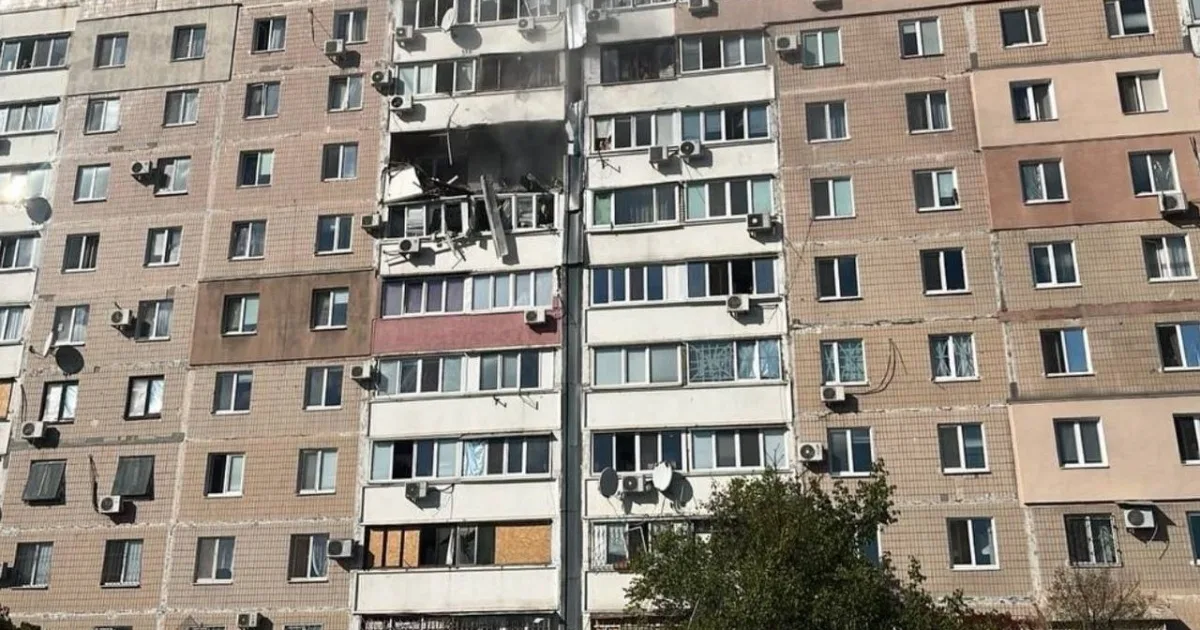 Росіяни вдарили по Донеччині, Одещині, Запоріжжю та інших областях — загинув поліцейський, є постраждалі
