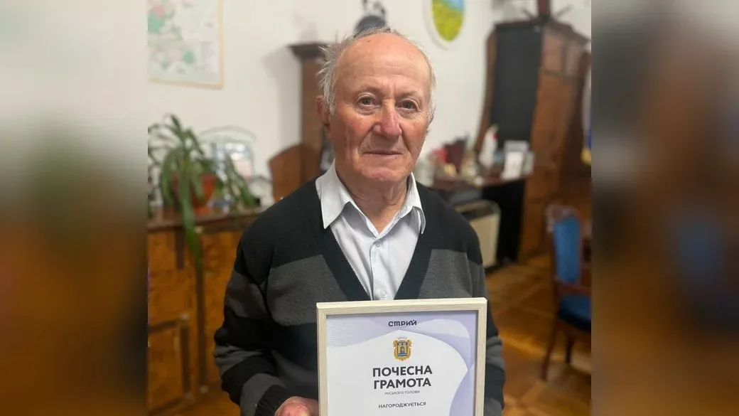 82-річний Михайло Василів зі Львівщини став чемпіоном світу з важкої атлетики у Греції