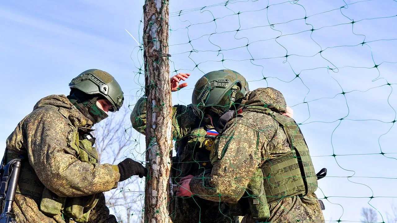 Окупанти вдарили по колоні з мирними мешканцями, які виїжджали з Куп’янська армія РФ