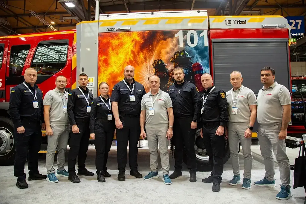 Запорізькі рятувальники отримали нову пожежну автодрабину від партнерів із Німеччини