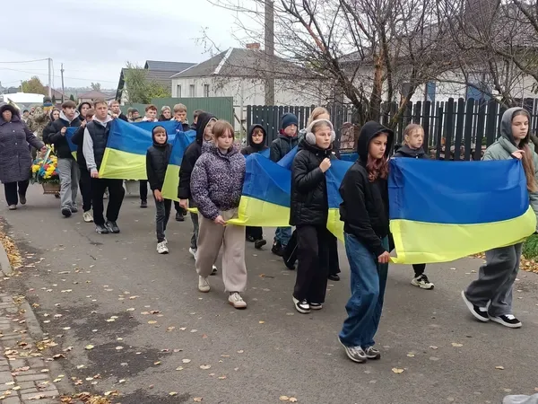 Пережив пекло полону, але серце зупинилося в лікарні:&nbsp;на Волині попрощалися з воїном Вадимом Яковським (фото)