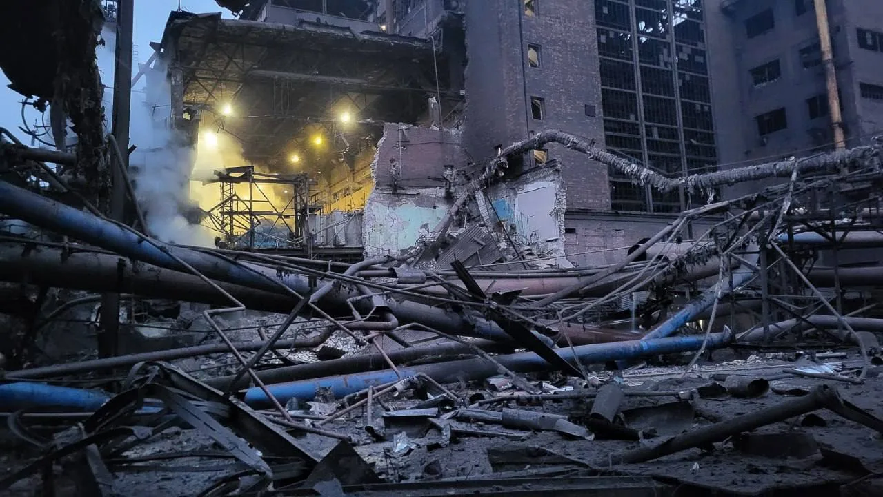 Росія вдарила шістьма балістичними ракетами по «Запоріжсталі»
