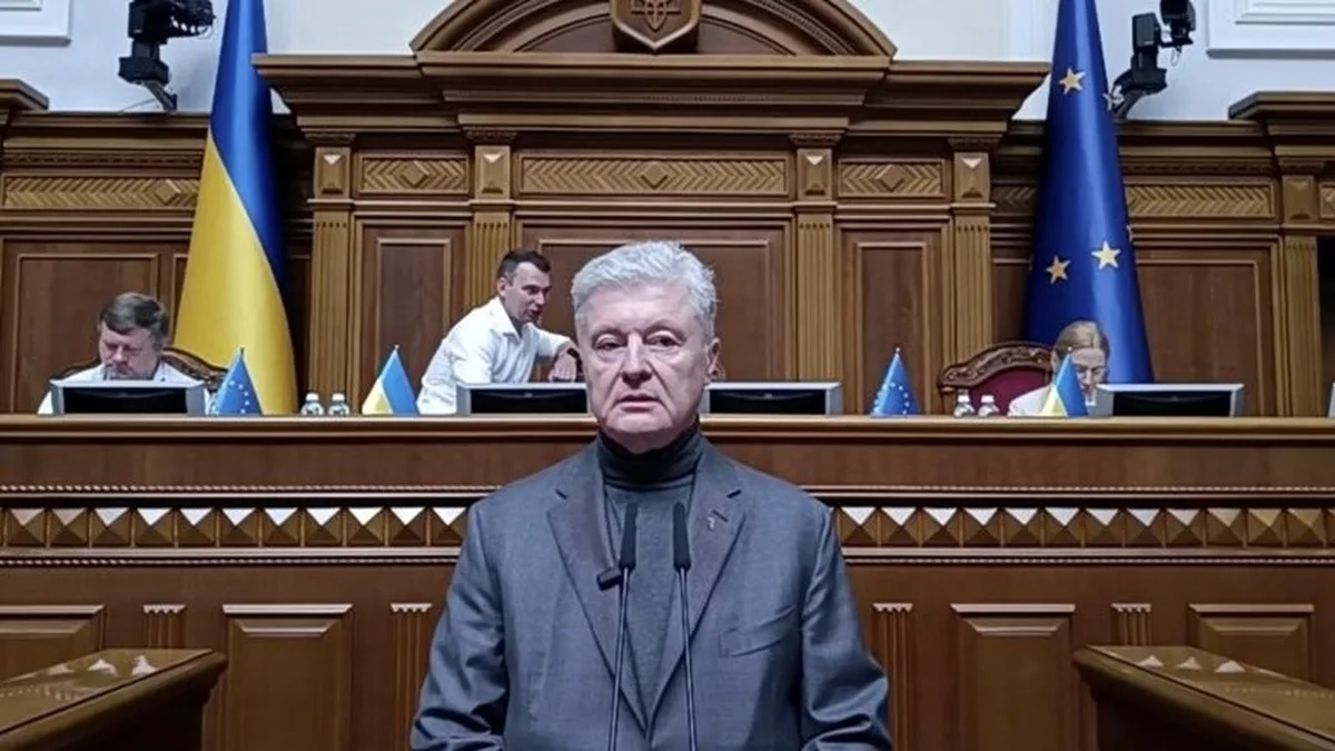 Порошенка найчастіше називають лідером опозиції, а "Євросолідарність" оцінюють найменш негативно серед фракцій Ради – соцопитування КМІС