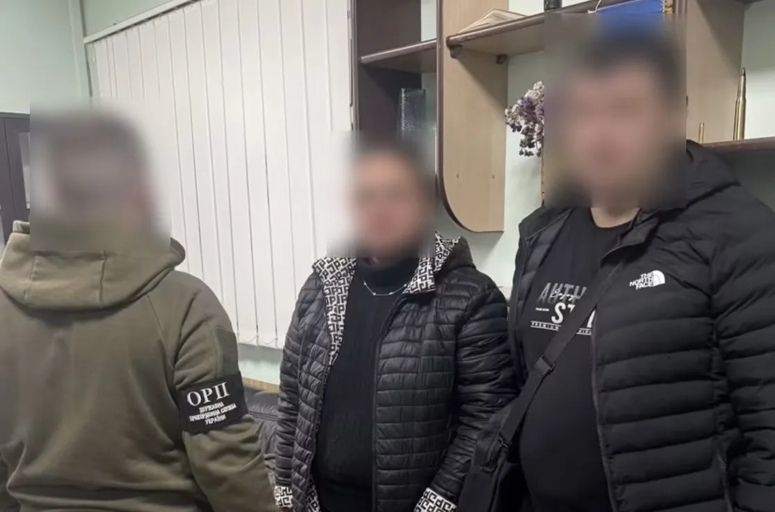 «Імператриця» на кордоні: у «Раві-Руській» прикордонники викрили сумнівну схему перетину кордону