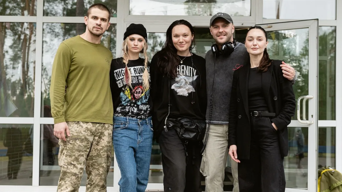 Зірки "Танців з зірками", "Кіборгів" та лист із "Гогвортсу": хто з відомих акторів долучиться до нових "Перших ластівок"