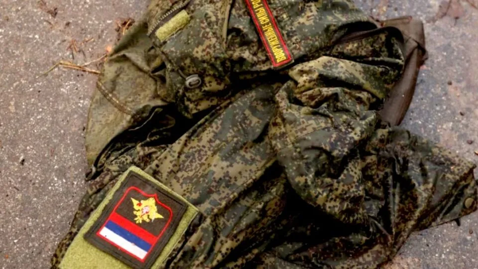 «Залягають у підвалі, п’ють сечу»: як виживають росіяни на Олександрівському напрямку 