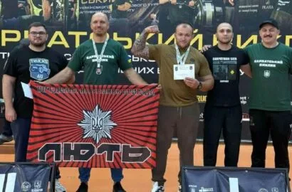 Миколаївський ветеран Дмитро Сабін на турнірі з адаптивних видів спорту "Карпатський виклик"