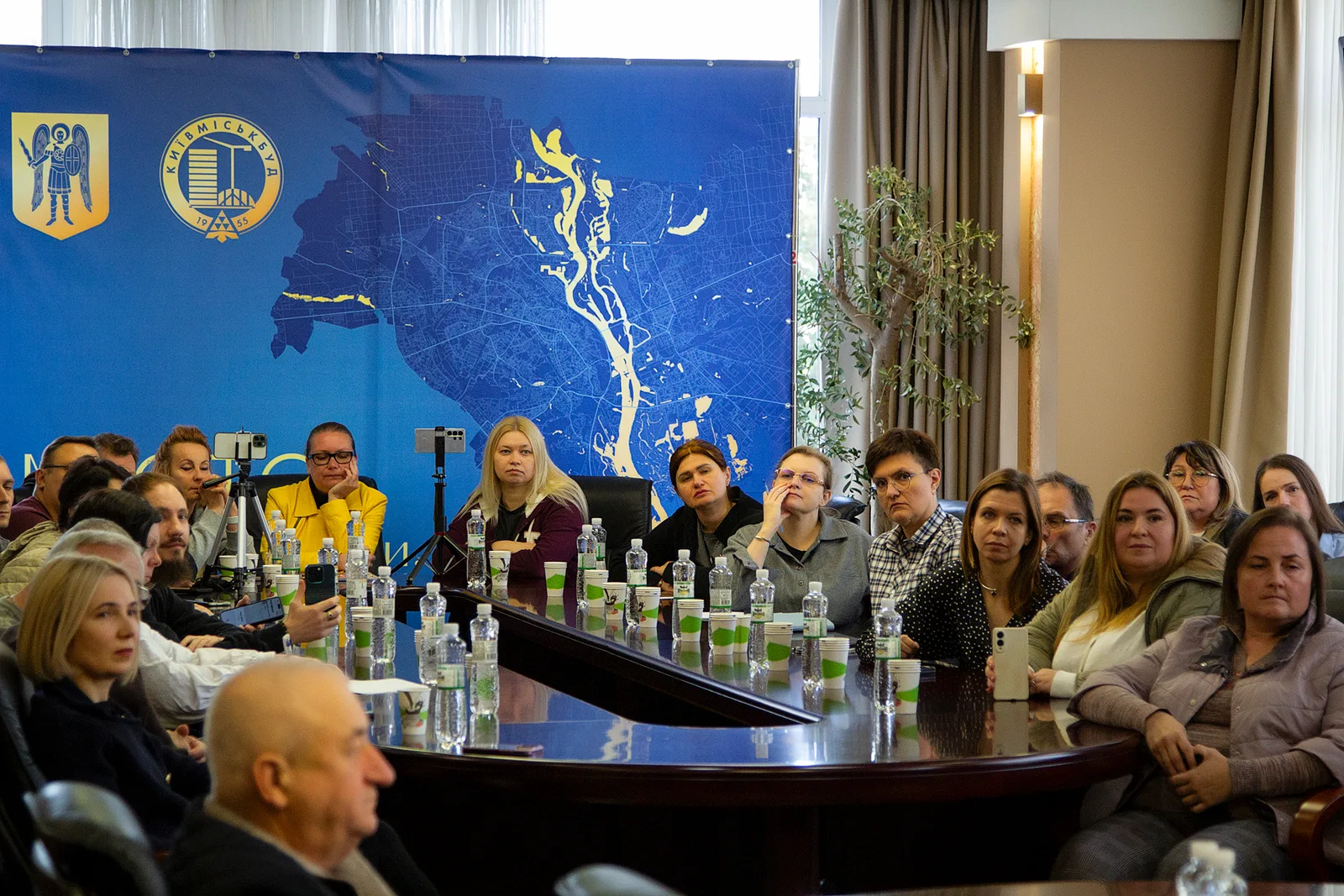 У «Київміськбуді» обговорили темпи та хід будівництва 24 житлових комплексів У «Київміськбуді» обговорили темпи та хід будівництва 24 житлових комплексів