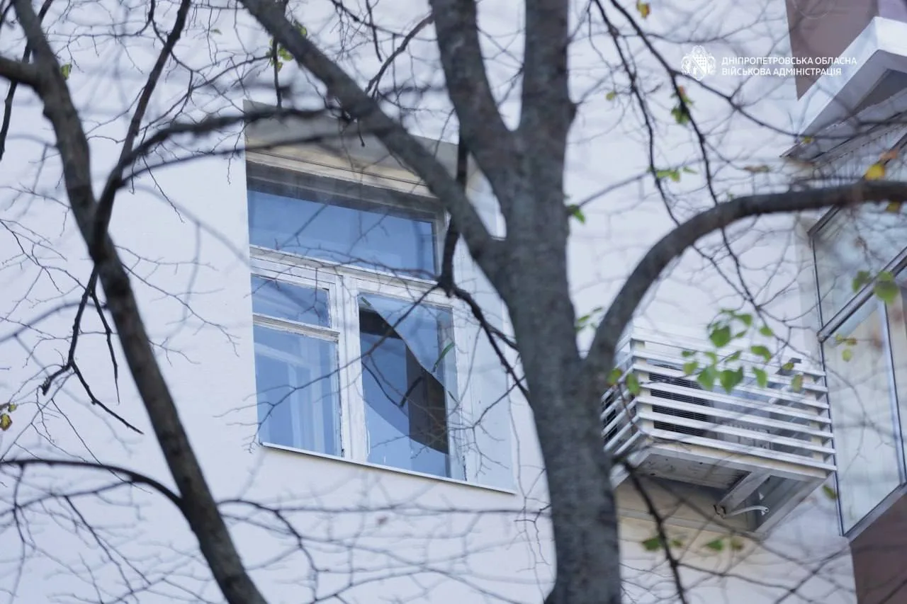 росіяни понад 40 разів атакували Дніпропетровщину: одна людина загинула, шестеро поранені - 12.10.2026