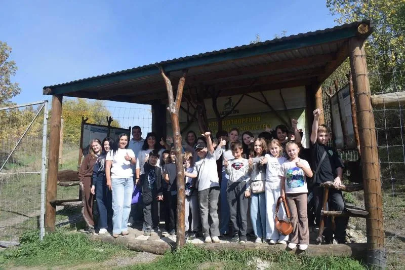 Діти захисників із Калущини побували на Касовій горі у Бовшеві