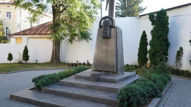 (ФОТО) Як у Чернівцях відзначили День захисників та захисниць України