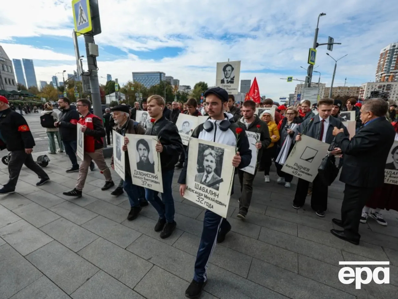 Вигукували "Геть царя!". У Москві на мітингу затримали десятки людей. Відео