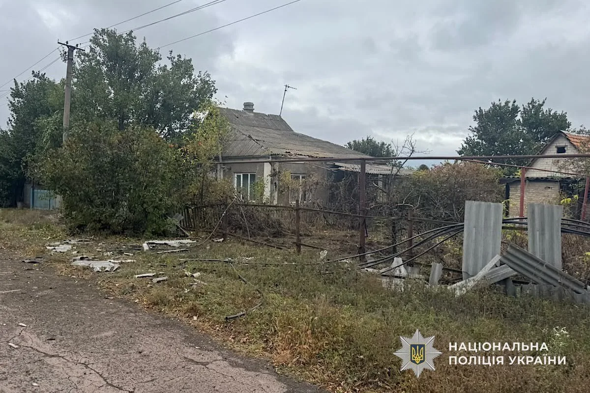 Загинули троє людей є поранена поліція показала наслідки атак на Дніпропетровщині