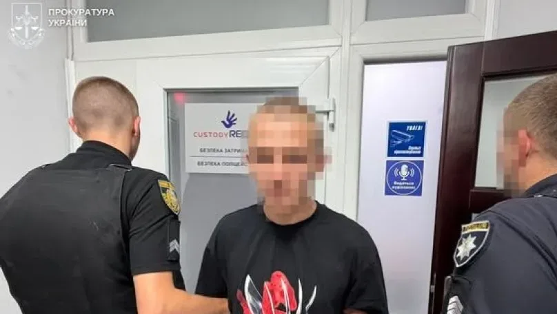 У Львові 20-річний чоловік видурив у пенсіонерки $7 тисяч на «лікування невістки» після ДТП