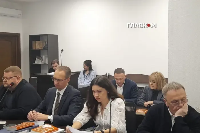Син ексголови МСЕК Хмельниччини спробував вийти зі справи без вироку: що вирішив суд