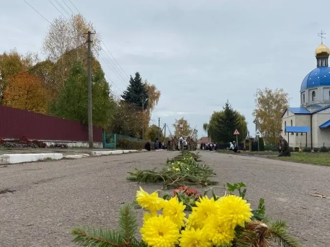 У громаді на Волині попрощалися із Героєм Олександром Шуміком (фото)