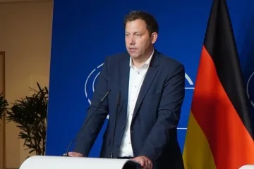 Німеччина продовжить підтримку Україну, але очікує реформ - віцеканцлер