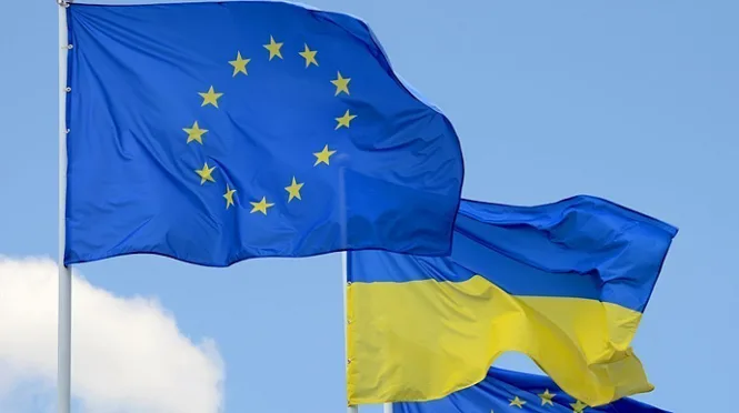 ЄС не скасує санкції проти росії до кінця війни