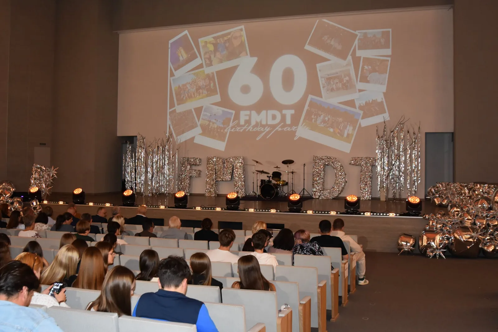 Математичний факультет УжНУ відзначив 60-річчя