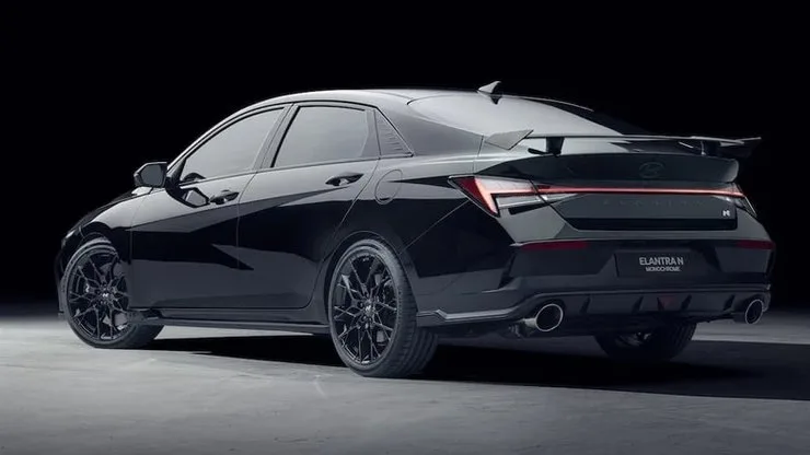 Автомобиль Hyundai Elantra N Monochrome