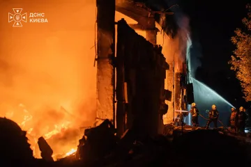 У Києві внаслідок нічної атаки постраждав чоловік