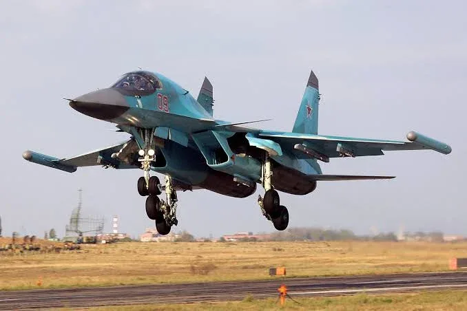 Чотири Су-34 знищено, ще два – пошкоджено: з’явилося фото з наслідками удару по аеродрому «Борисоглєбськ» 