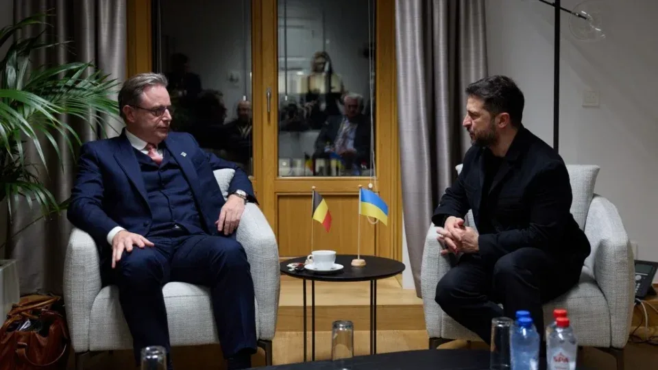 Володимир Зеленський обговорив із прем’єром Бельгії постачання літаків F-16 та боєприпасів до них 
