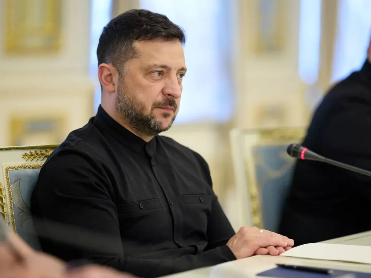 "Треба намагатися вирішувати питання спокійніше". Зеленський прокоментував відносини з Польщею