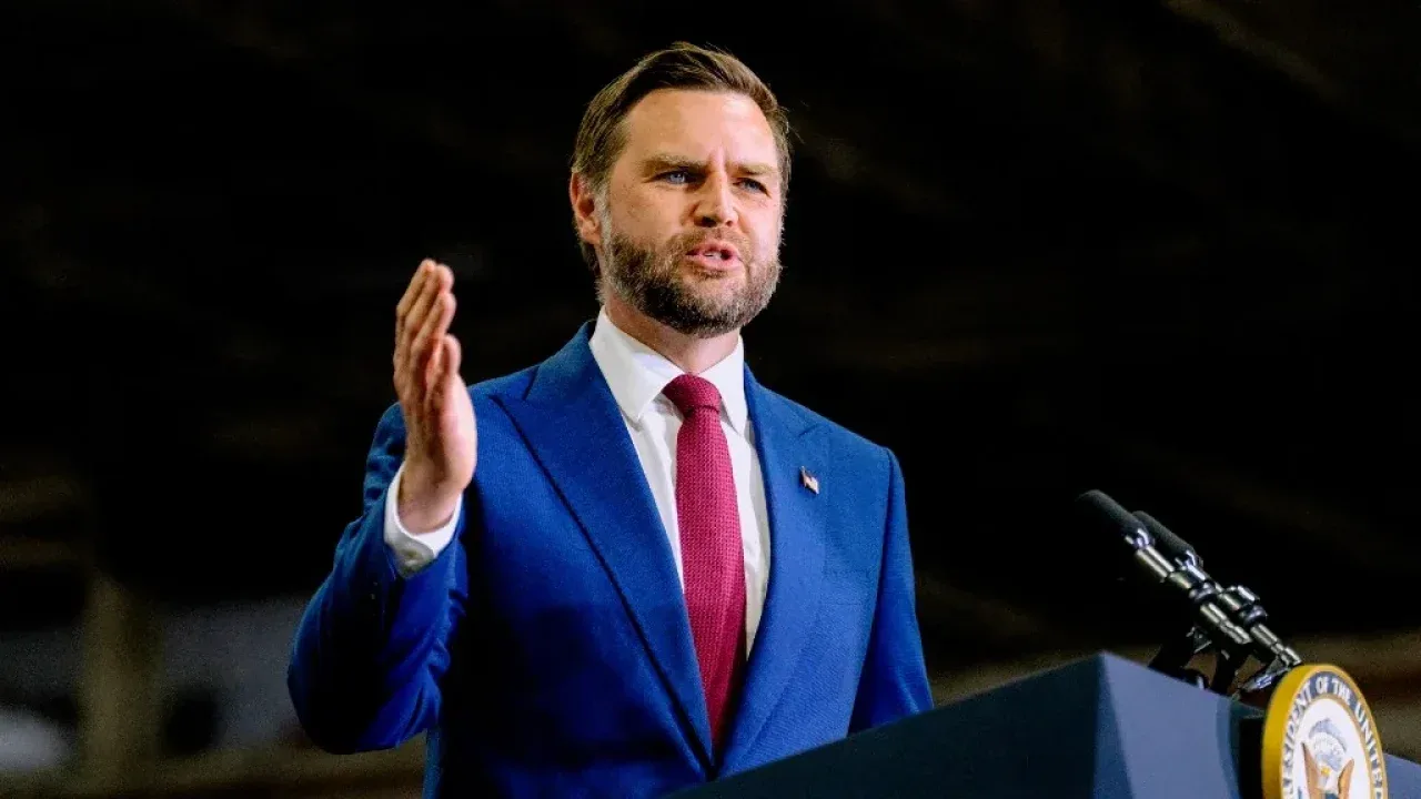 Венс за вказівкою Трампа запропонував Ірану відновити переговори, – WSJ