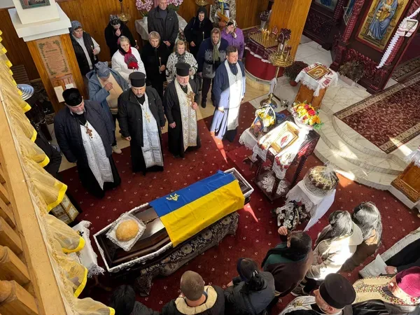 Загинув ще у вересні 2024-го: на Волині попрощалися з воїном Віктором Атосіним (фото)