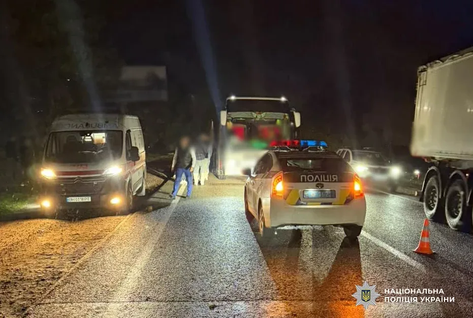 Біля Хлібодарського рейсовий автобус Одеса – Кишинів збив жінку